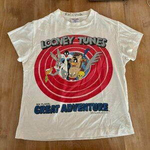 Vintage Looney Tunes t-shirt